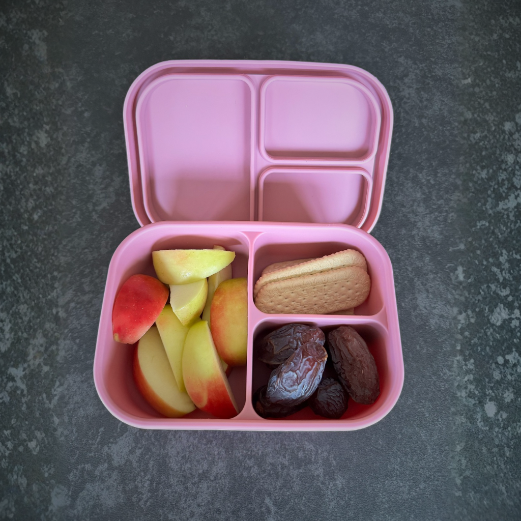 Velini SiliconenLunch-en Drinkbeker  roze gevuld